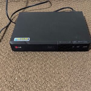 LG Black Blu‑ray Disc Player with Front Panel Controls